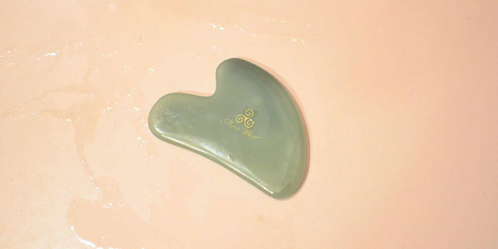 gua sha tool